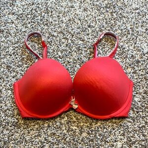 Victoria's Secret Red Bra with Underwire Support and Adjustable Straps